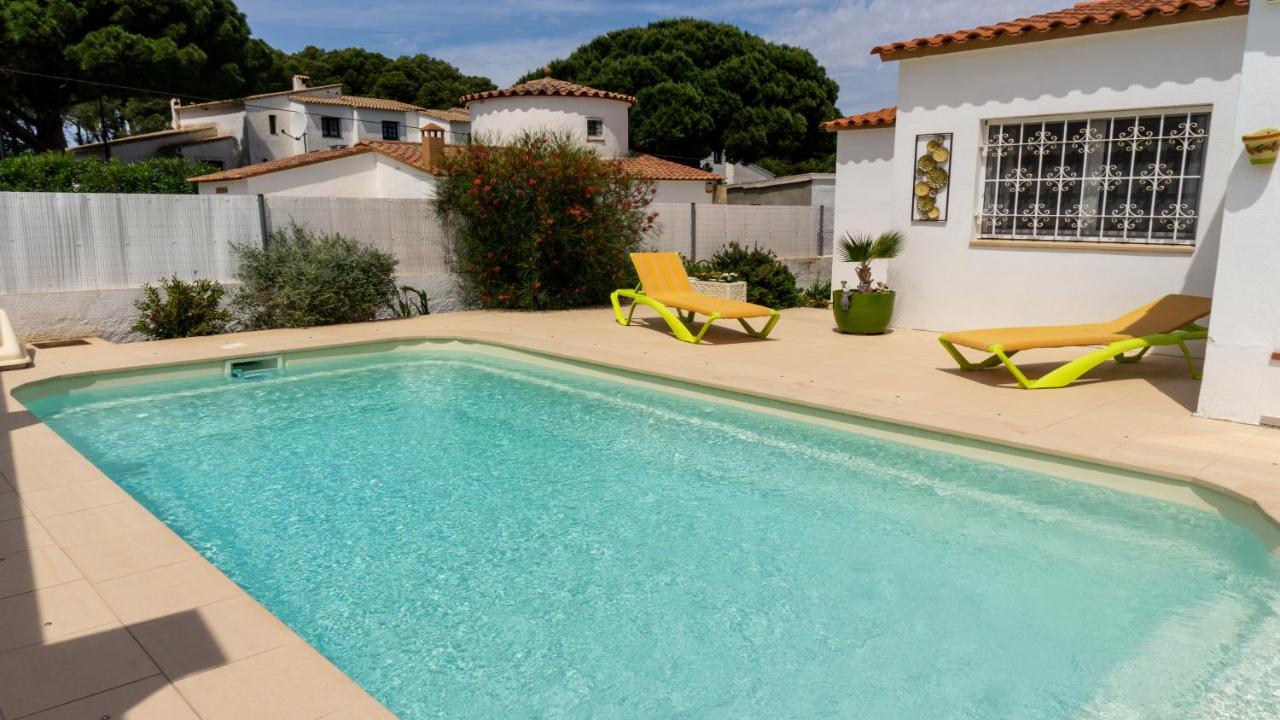 Villa zen L' Escala Esterno foto